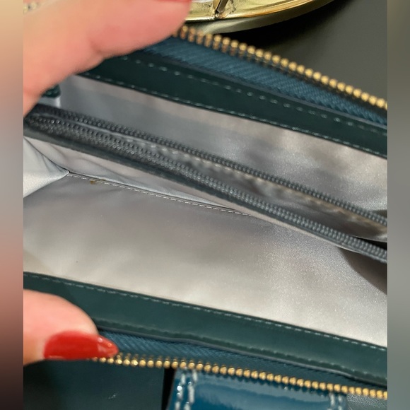 Coach Wallet - Picture 4 of 8